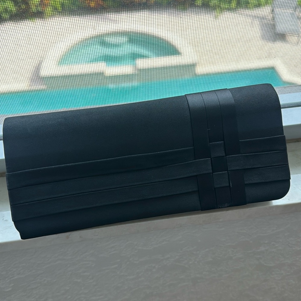 Party clutch